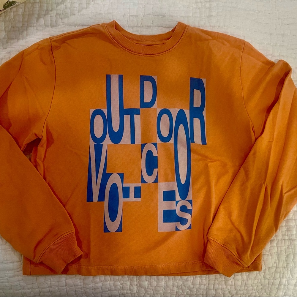 Vintage Outdoor Voices Sweatshirt/T-Shirt